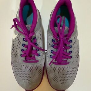 Nike Women's Gray and Purple Athletic Shoes